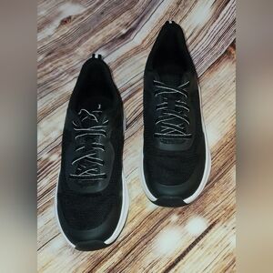 Athelic Works Sneakers